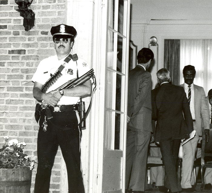 Uniformed Division Officer standing guard in 1985.