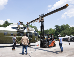HMX 6The recently decommissioned VH-3D is set up at the Rowley Training Center to provide trainees with a realistic environment that mirrors the layout of Marine One.